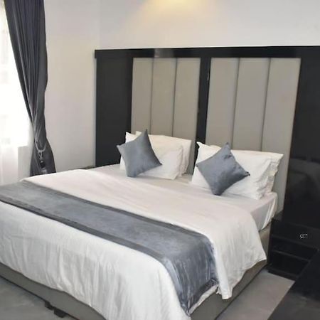 לגוס Jada Hotel And Suits מראה חיצוני תמונה